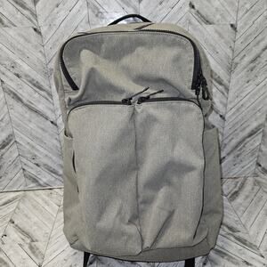 LULULEMON Assert Backpack 30L Grey Pockets Laptop Training Hike Travel